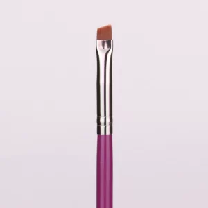 Angled Eyeliner Brush